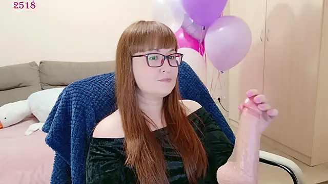 Foxy-lady online show from 31, 5, 2026