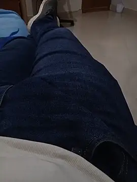 Snapshot of ouchenshadow2975 chatting on 22, 11, 2025 ouchenshadow2975 online show from 22, 11, 2025