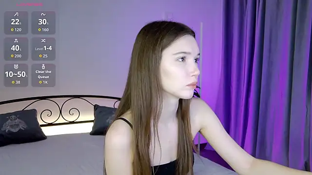 NicoletteBean online show from 22, 11, 2025