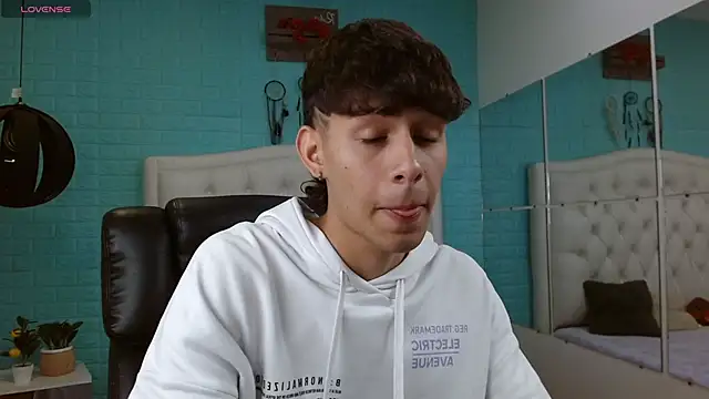 DraxBlade09 online show from 18, 4, 2026