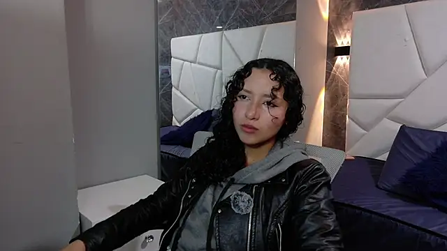 pettymoon1 online show from 29, 11, 2025