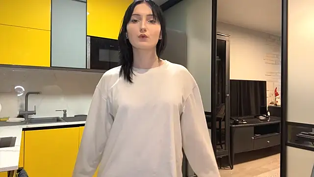 Snapshot of Nikaminion chatting on 19, 11, 2025 Nikaminion online show from 19, 11, 2025