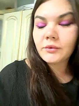 Snapshot of Maru992699 chatting on 25, 11, 2025 Maru992699 online show from 25, 11, 2025