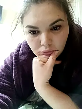 Snapshot of Maru992699 chatting on 13, 12, 2025 Maru992699 online show from 13, 12, 2025