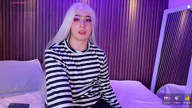 GabyRose9 online show from 17, 12, 2025