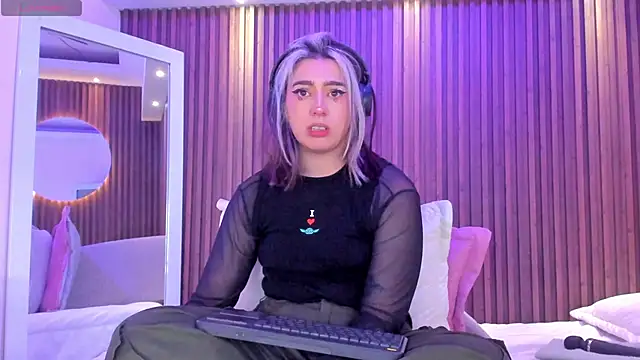 Snapshot of GabyRose9 chatting on 2, 6, 2026 GabyRose9 online show from 2, 6, 2026