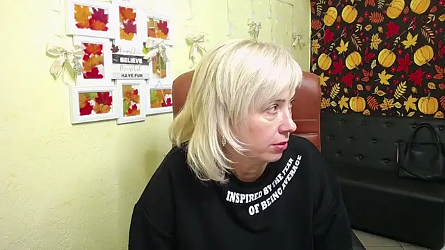 LaurenWishy online show from 1, 12, 2025