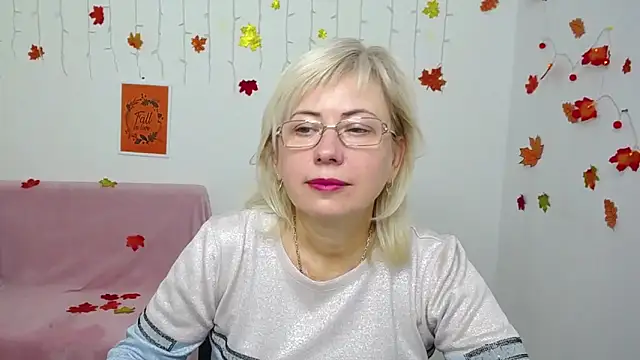 LaurenWishy online show from 2, 12, 2025