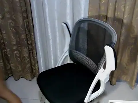 AmazingVivyoria69 online show from 4, 7, 2026