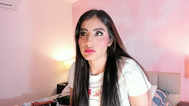 IsabelaStefano online show from 10, 4, 2026