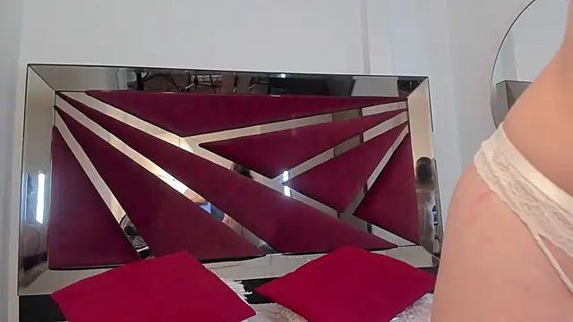 MarieTaylor  online show from 20, 11, 2025