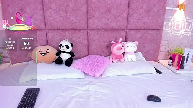 NathalieRoss1 online show from 15, 3, 2026