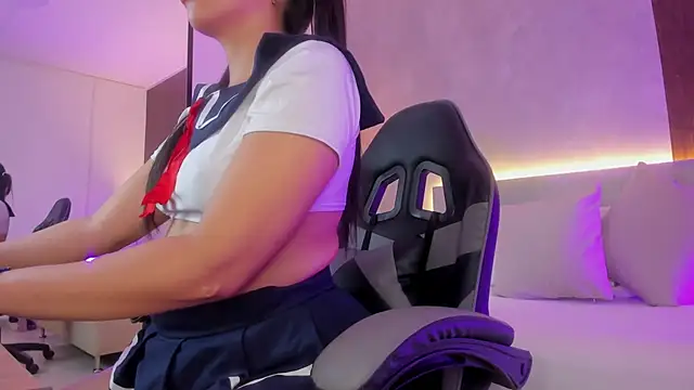 melaniejeannn  online show from 29, 3, 2026