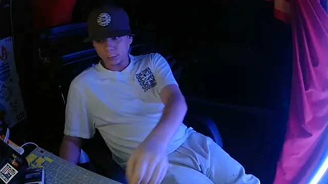 Bowerboi online show from 26, 11, 2025