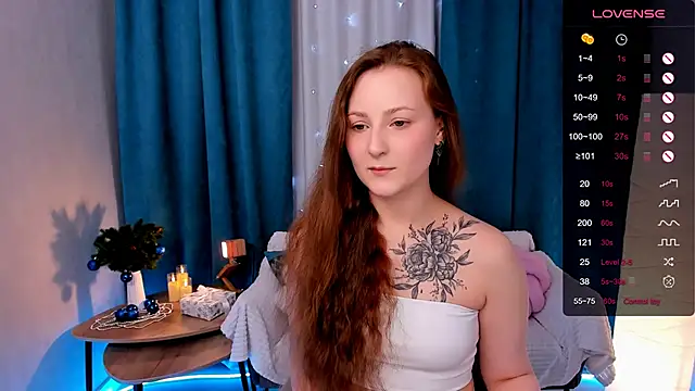 Snapshot of velvet_cherry_ chatting on 14, 12, 2025 velvet cherry online show from 14, 12, 2025