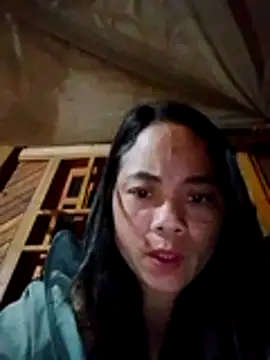 Snapshot of bela-hayes chatting on 17, 12, 2025 bela-hayes online show from 17, 12, 2025