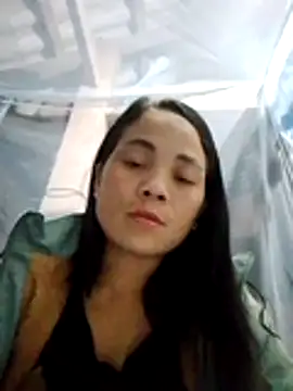 Snapshot of bela-hayes chatting on 22, 12, 2025 bela-hayes online show from 22, 12, 2025