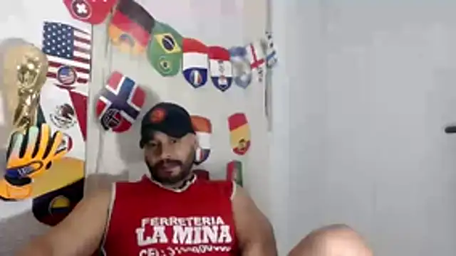 musclehetero online show from 27, 6, 2026