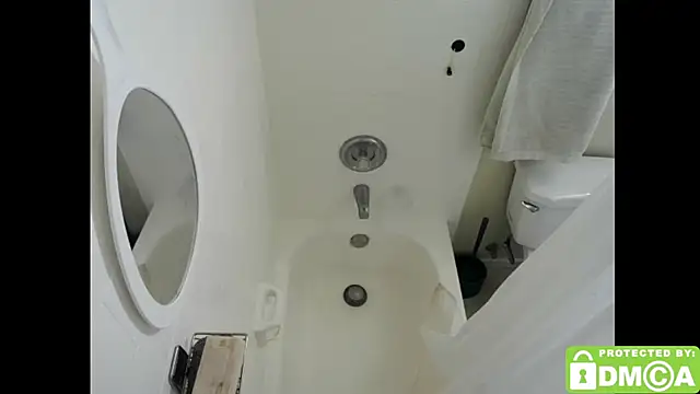 Snapshot of justshutupandwatch chatting on 23, 11, 2025 justshutupandwatch online show from 23, 11, 2025