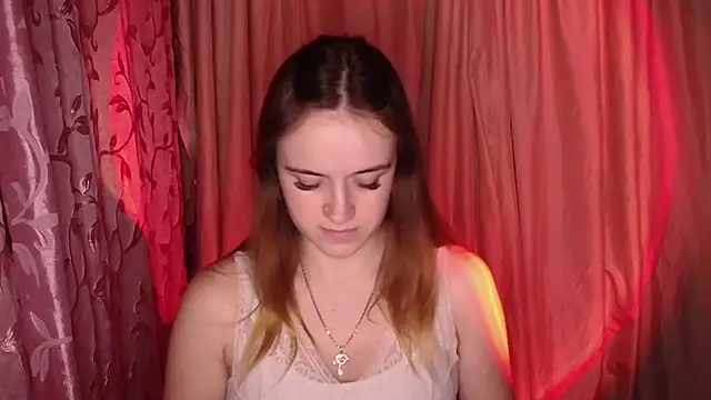 Illa May online show from 22, 12, 2025