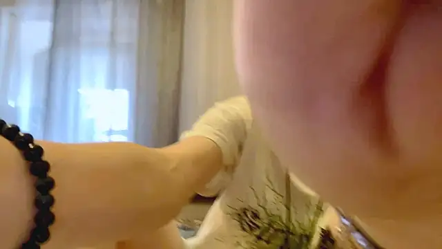 Snapshot of CyberAIice chatting on 22, 11, 2025 CyberAIice online show from 22, 11, 2025