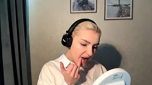 Snapshot of Cindi_Jacobs chatting on 2, 12, 2025 Cindi Jacobs online show from 2, 12, 2025