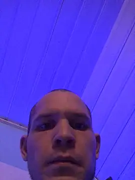 Snapshot of Spielzeugtwink chatting on 3, 2, 2026 Spielzeugtwink online show from 3, 2, 2026