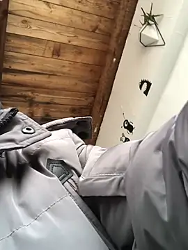 Snapshot of Spielzeugtwink chatting on 13, 2, 2026 Spielzeugtwink online show from 13, 2, 2026