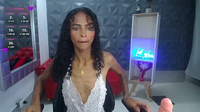 becky lynch 102 online show from 26, 2, 2026