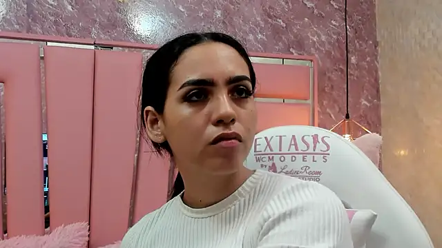 CHERRY  SWEET  online show from 30, 11, 2025