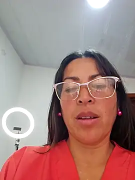 JustSamantha  online show from 15, 4, 2026