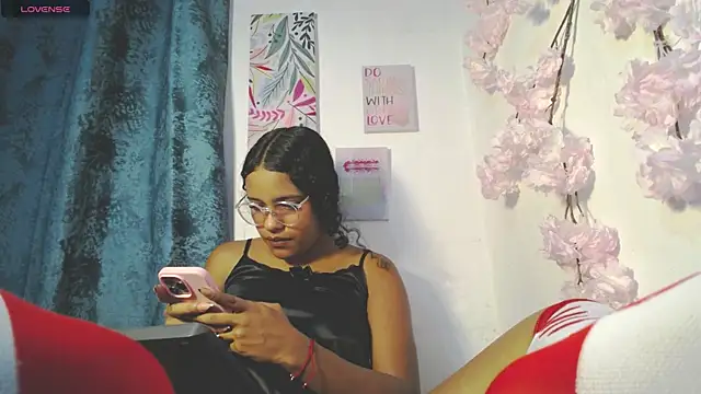 chleo rosse online show from 5, 1, 2026