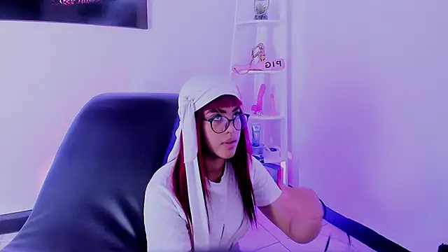 Snapshot of Taylor__Watson chatting on 6, 2, 2026 Taylor Watson online show from 6, 2, 2026