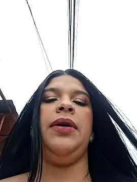 Snapshot of Layla-daring chatting on 27, 11, 2025 Layla-daring online show from 27, 11, 2025