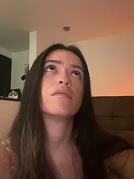 Little  Danni1 online show from 11, 4, 2026