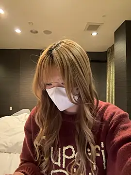 mirai kawaii  online show from 3, 12, 2025