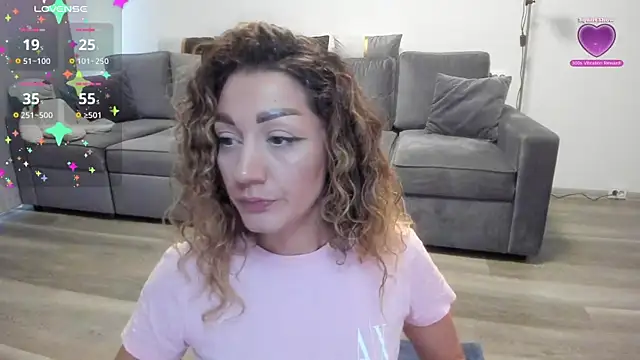 Snapshot of rossana_doll chatting on 5, 7, 2026 rossana doll online show from 5, 7, 2026