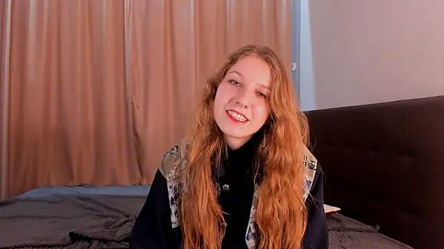 Snapshot of HazeLuneth chatting on 18, 2, 2026 HazeLuneth online show from 18, 2, 2026