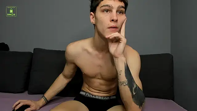 Snapshot of Adam_Porrter chatting on 5, 12, 2025 Adam Porrter online show from 5, 12, 2025