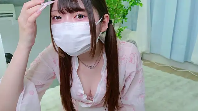 Snapshot of _Sakura_F chatting on 24, 3, 2026 Sakura F online show from 24, 3, 2026