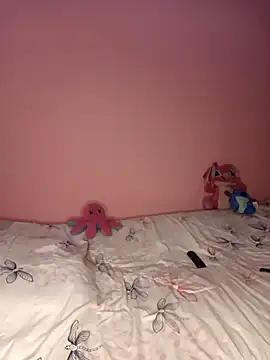 Venus2357 online show from 4, 12, 2025