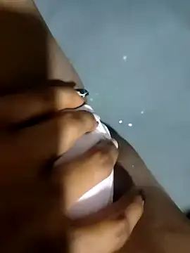 Snapshot of mamke256 chatting on 2, 12, 2025 mamke256 online show from 2, 12, 2025