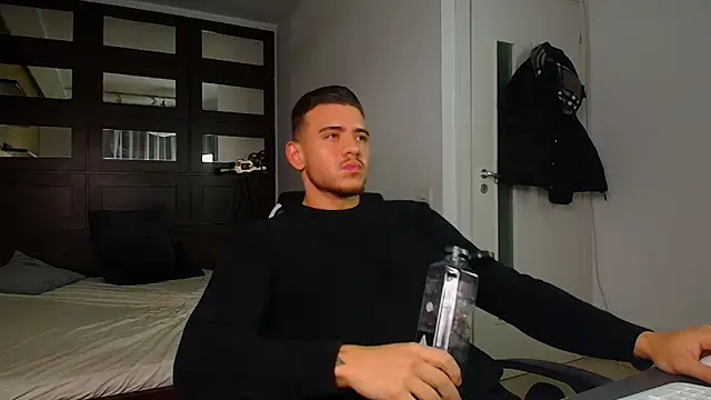 ElijahThorne online show from 12, 1, 2026