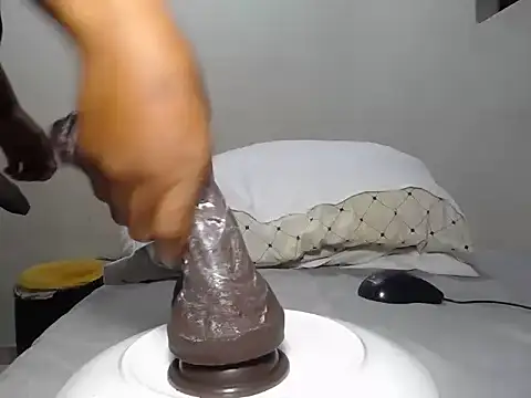 KinkyJXxX online show from 8, 4, 2026