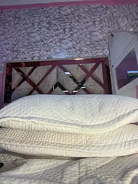 Snapshot of valeryfox__ chatting on 27, 11, 2025 valeryfox online show from 27, 11, 2025