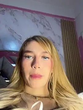 valeryfox   online show from 4, 12, 2025