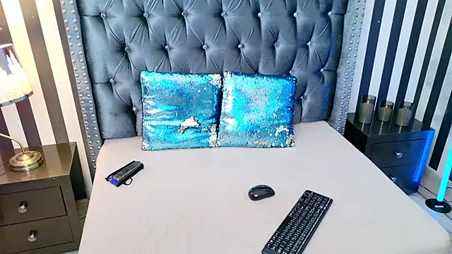 Saripaulin online show from 5, 2, 2026