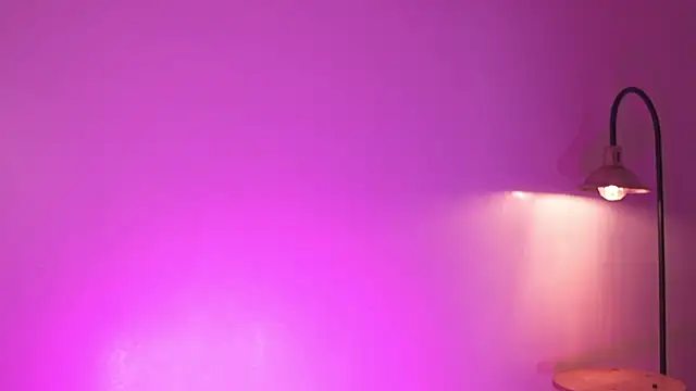 Mackenzie Lia online show from 3, 12, 2025