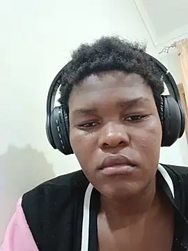 VirginPrincess06 online show from 17, 5, 2026