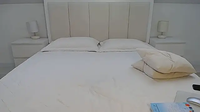 Milena29 online show from 20, 9, 2025